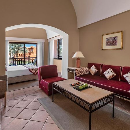 Jaz Makadi Saraya Resort Hurghada Exterior photo A living room at the Fairmont Scottsdale Resort
