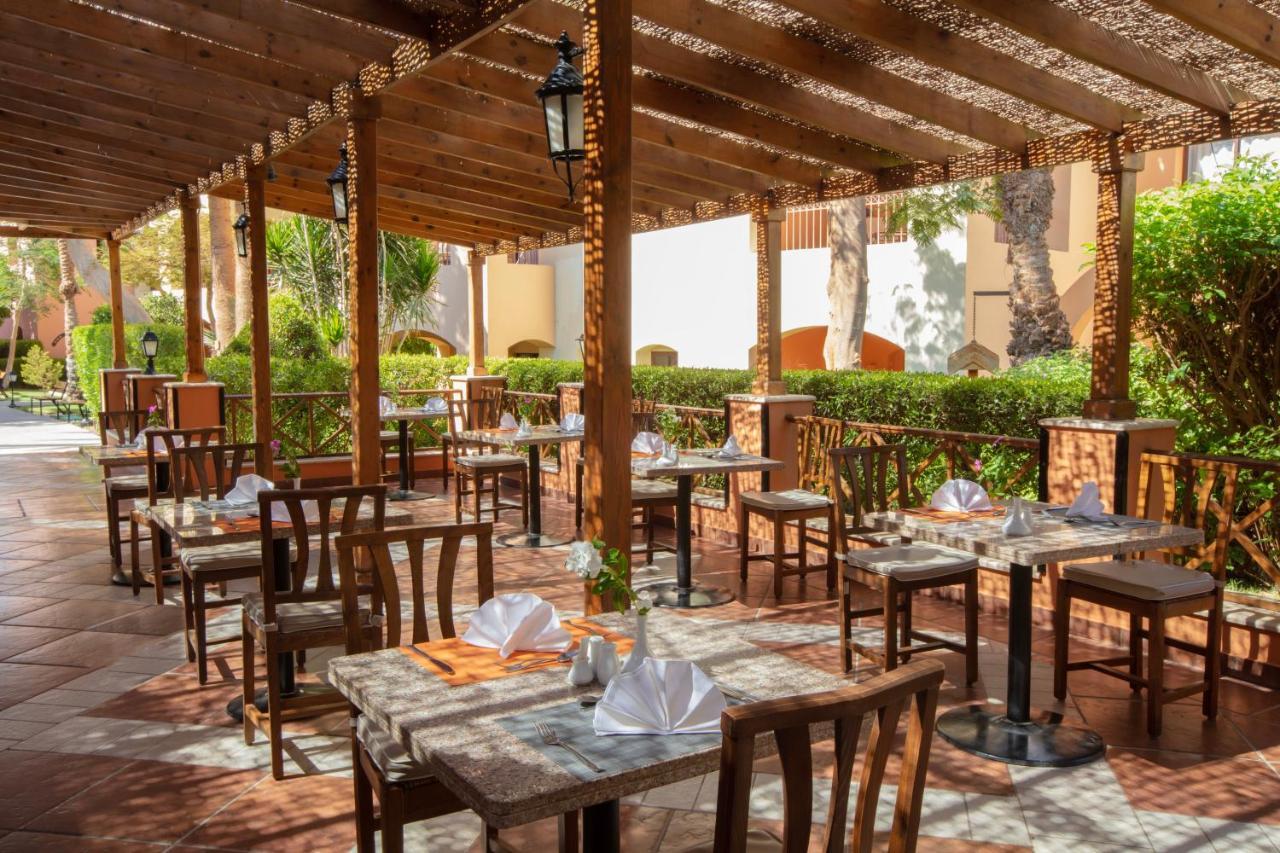 Jaz Makadi Saraya Resort Hurghada Exterior photo The restaurant